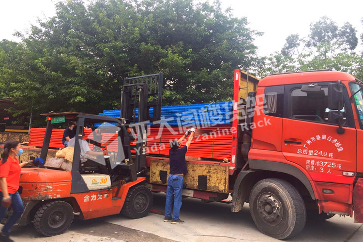 廣州貨架廠家免費給您提供設(shè)計方案，讓你擁有不一樣的倉儲環(huán)境